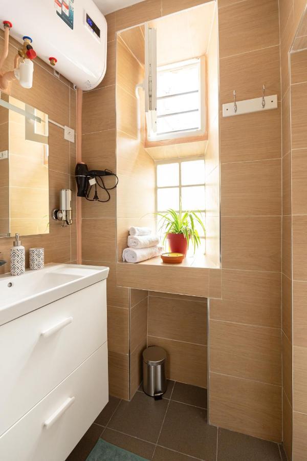 Rer C A 4 Minutes A Pieds Chateau De Versailles 15 Minutes A Pied Apartment Exterior photo